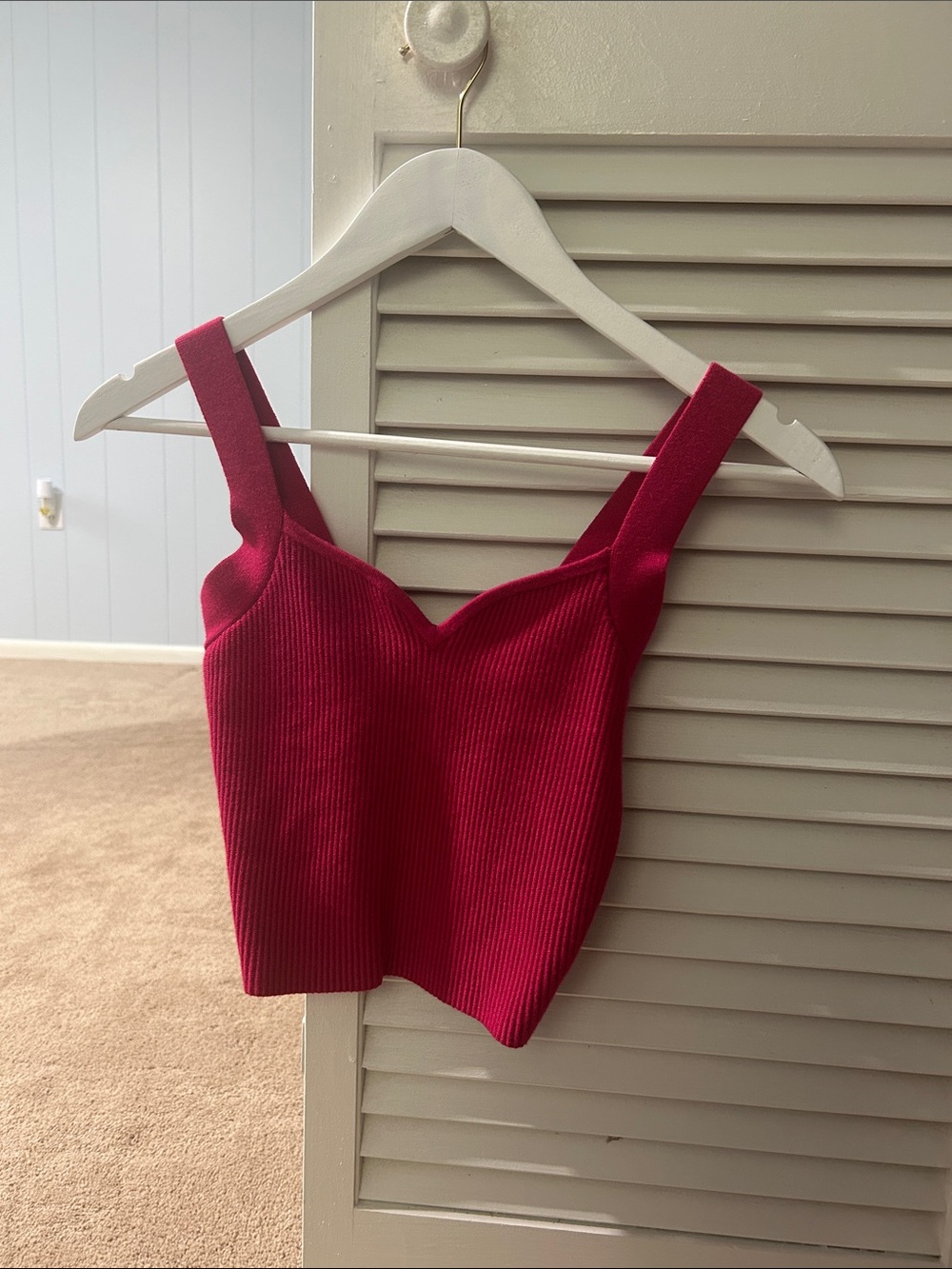 Ribbed V-Neck Pink Tank Top